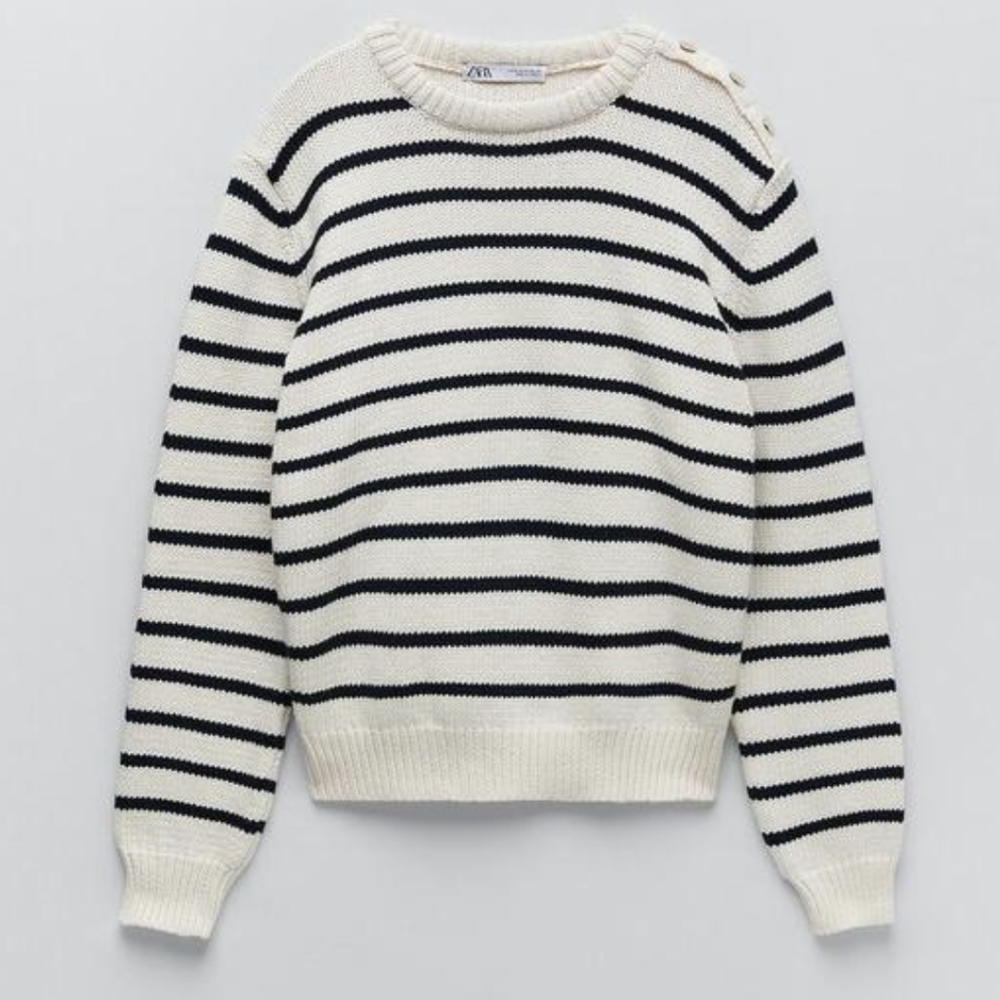 ❤️ NWT Zara Striped Knit Sweater
